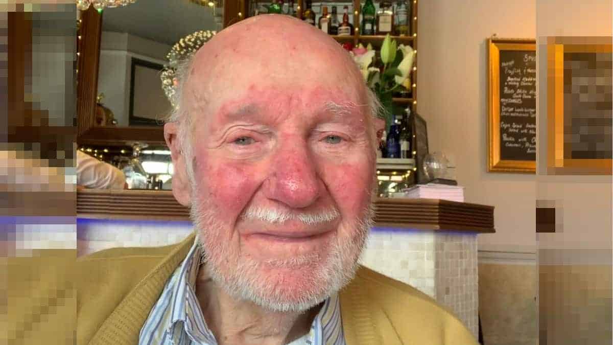 Gerald festeggia i suoi 104 anni ricevendo centinaia di auguri